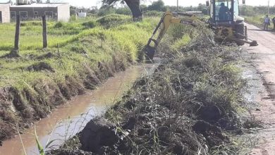 Photo of Fw: EL MUNICIPIO DE CASTELLI CONTINÚA CON LA LIMPIEZA DE CANALES