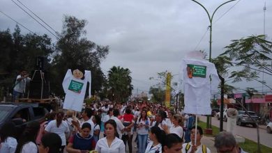 Photo of Fw: MILES DE DOCENTES MARCHARON POR LAS CALLES DE CASTELLI