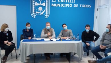 Photo of Fw: EL INTENDENTE SANDER PRESENTO LA ESTUDIANTINA Y MES DE LAS JUVENTUDES