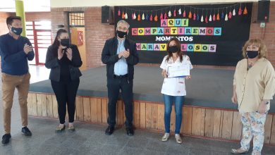 Photo of Fwd: CALVO Y CRISTIANI RECORREN ESCUELAS DE LA REGIÓN Y ENTREGAN APORTES EN EL MARCO DEL COVID – 19
