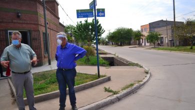 Photo of Fw: EL INTENDENTE SANDER Y EL TITULAR DE CONSTRUCTORA BENTON SRL. REALIZARON INSPECCIÓN DE LA AVENIDA ALEM PARA DAR INICIO A LOS TRABAJOS DE PAVIMENTACIÓN