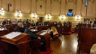 Photo of Fwd: “EL BLOQUE LEALTAD SOLICITA A LA COMISIÓN DEENJUICIAMIENTO  LA URGENTE CONVOCATORIA ALOS FISCALES QUE ENTIENDEN EN LA CAUSA DEL JUEGO CLANDESTINO”