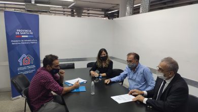 Photo of Fwd: CALVO: “PROVINCIA Y COMUNAS FIRMAN CONVENIOS PARA LA CONSTRUCCIÓN DE VIVIENDAS EN EL DEPARTAMENTO CASTELLANOS”