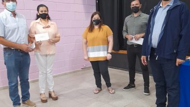 Photo of Fwd: María Juana: Calvo y Gaido entregaron recursos a instituciones
