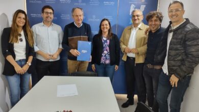 Photo of Fwd: La Asociación Civil Vistiéndonos de Sol recibe aporte del Gobierno Provincial para distintas obras