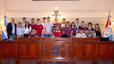 Photo of Fwd: ALUMNOS DE LA ESCUELA TÉCNICA N° 565 DE HUMBERTO I PARTICIPARON DEL PROGRAMA JÓVENES EN EL SENADO