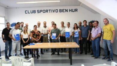 Photo of Fwd: EL GOBIERNO DE OMAR PEROTTI ACOMPAÑA PROYECTOS DE ENTIDADES DEPORTIVAS DEL DEPARTAMENTO CASTELLANOS